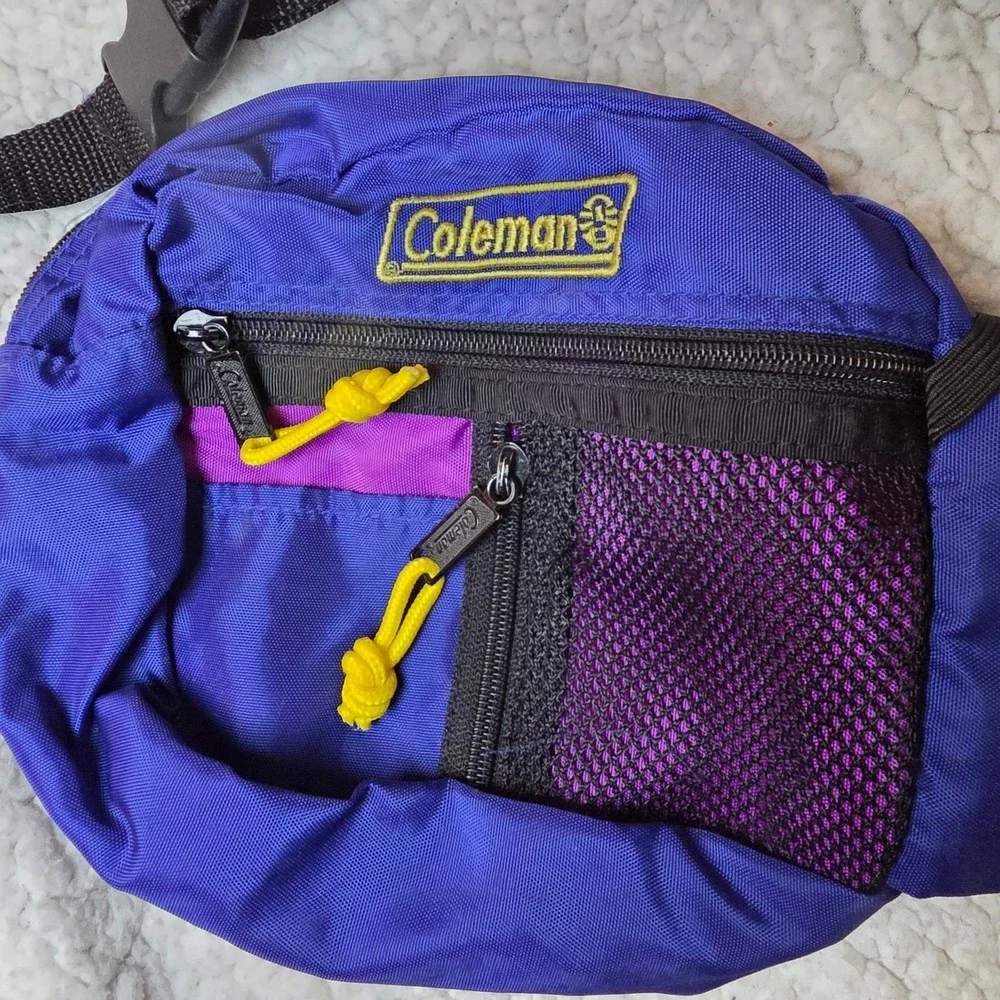 Vintage Coleman Outdoor Waist Pack 90s Retro Blue Purple